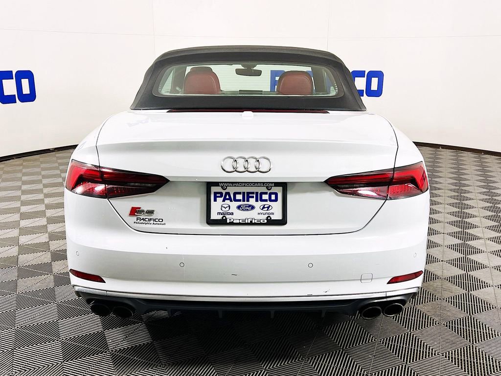Used 2018 Audi S5 Premium Plus w/ Navigation Package image 4