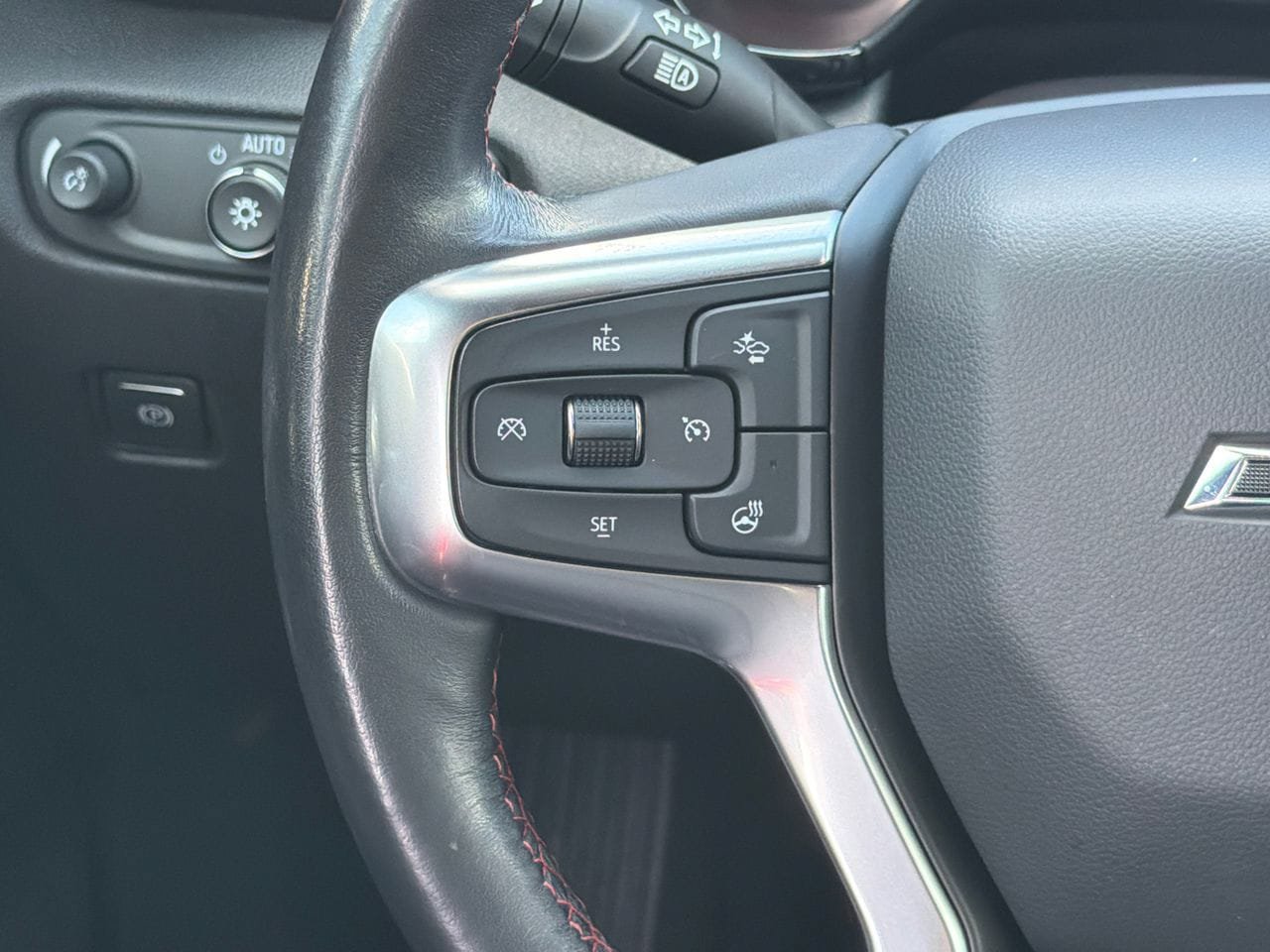 Used 2020 Chevrolet Blazer RS FWD image 26