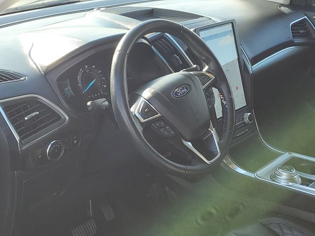 Certified 2024 Ford Edge Titanium AWD/4WD image 7