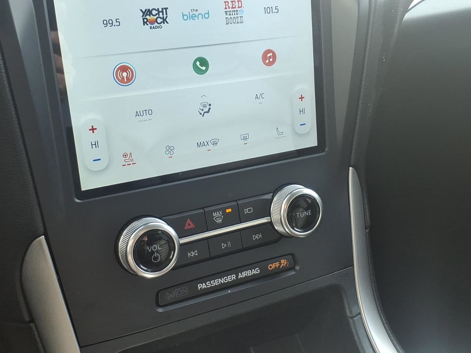 Certified 2022 Ford Edge SEL w/ Convenience Package image 18