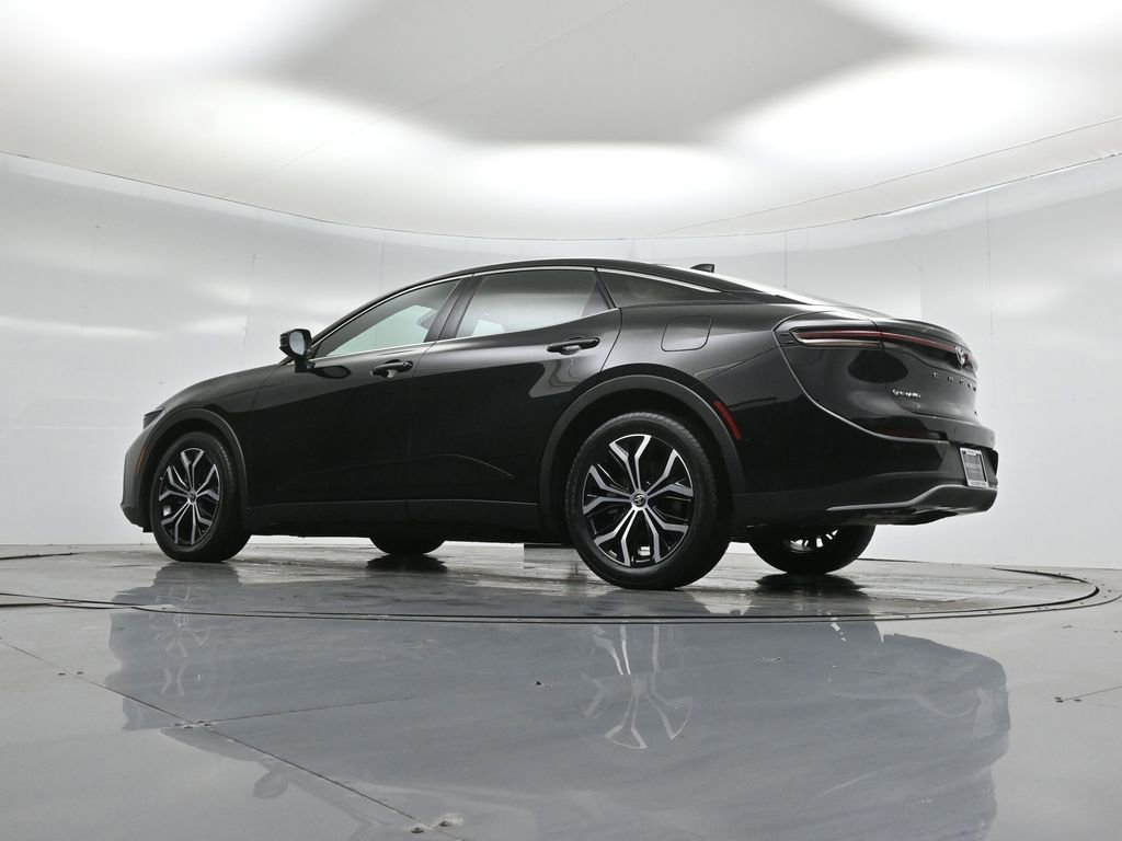 Used 2024 Toyota Crown Limited image 47