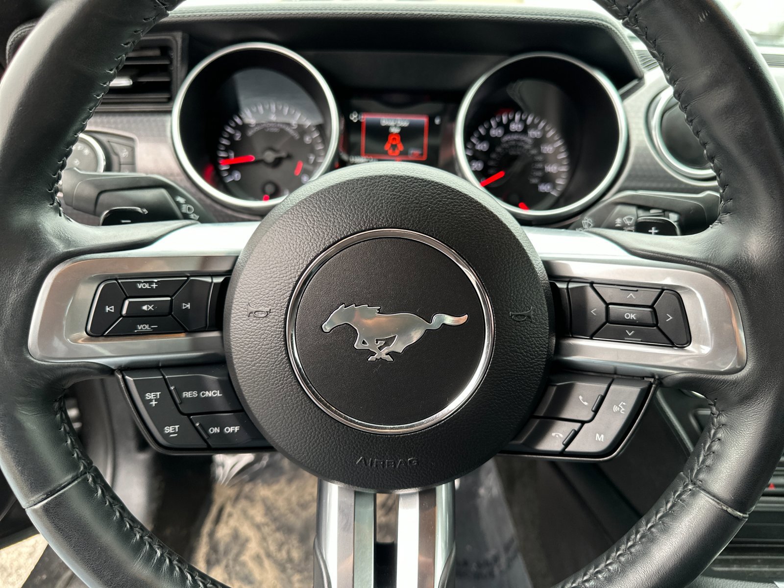 Certified 2018 Ford Mustang GT w/ GT Performance Package image 22
