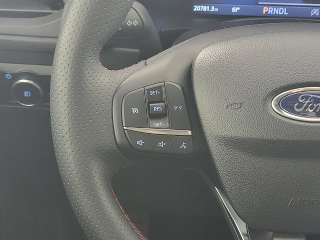 Certified 2023 Ford Escape ST-Line Select AWD/4WD image 27