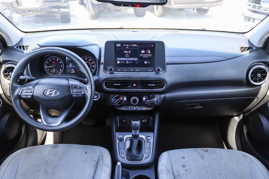 Used 2023 Hyundai Kona SEL AWD/4WD image 12