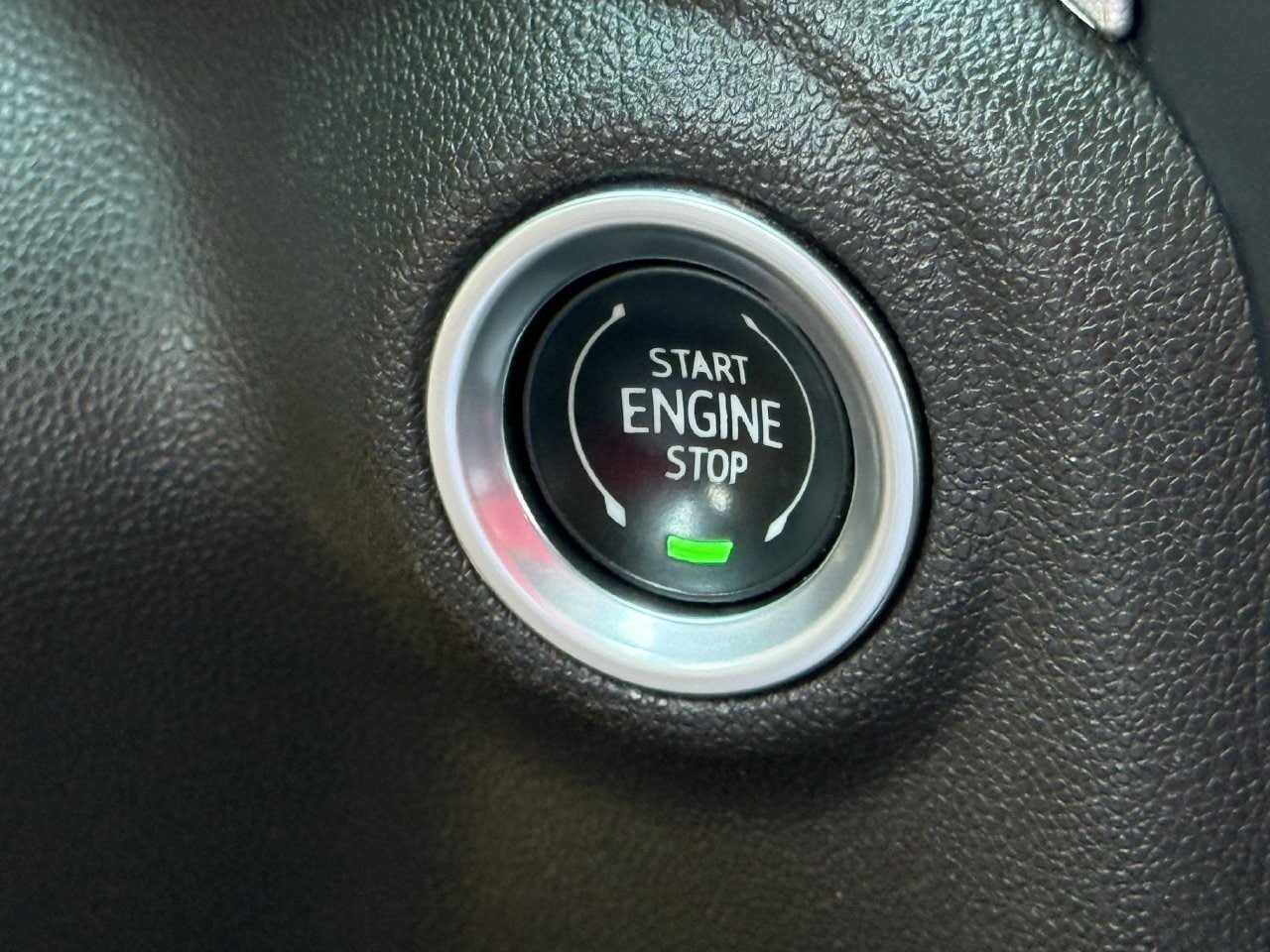 Used 2022 GMC Sierra 1500 SLT AWD/4WD image 22