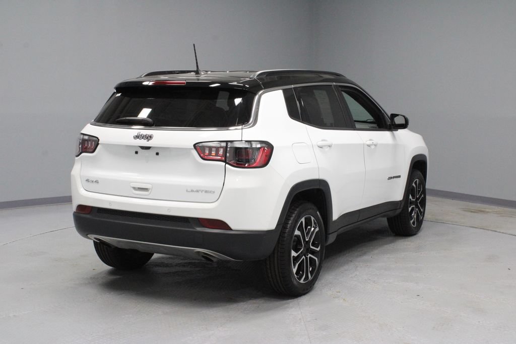 Used 2023 Jeep Compass Limited AWD/4WD image 10