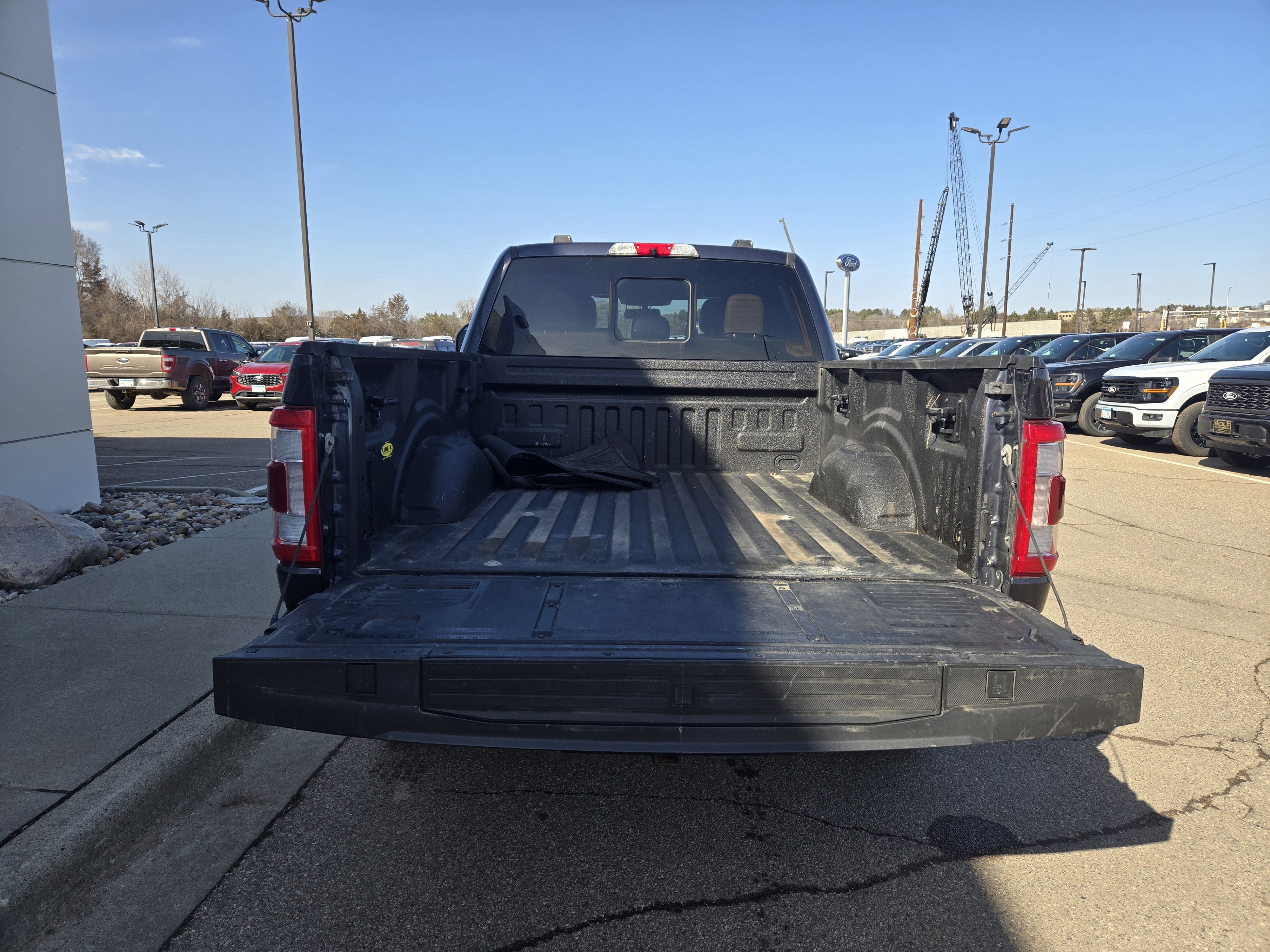 Certified 2022 Ford F150 Platinum w/ FX4 Off-Road Package image 16