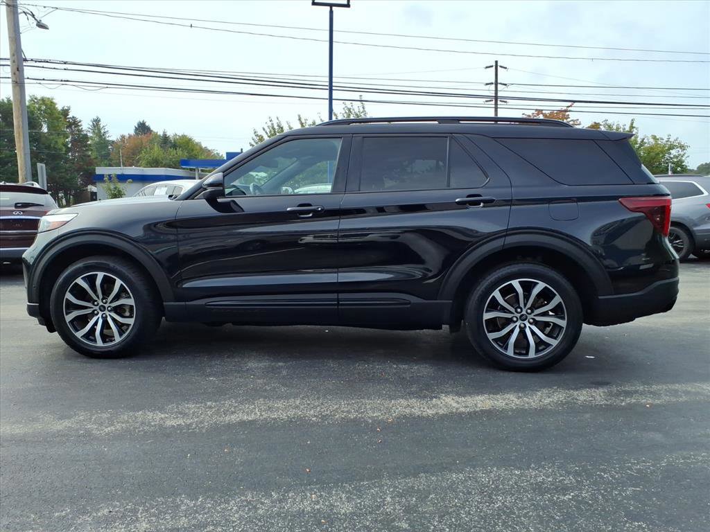 Certified 2020 Ford Explorer ST image 2