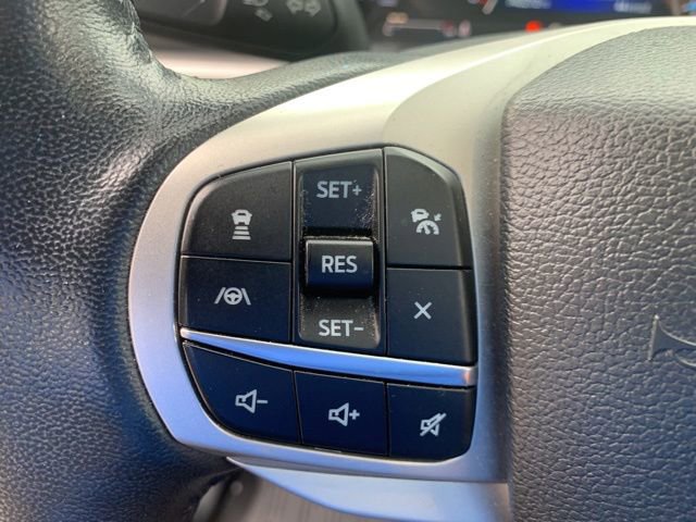 Certified 2023 Ford Explorer XLT w/ Equipment Group 202A AWD/4WD image 27