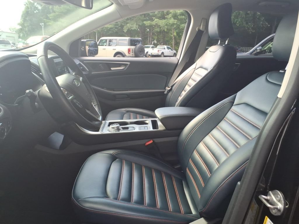 Certified 2023 Ford Edge SEL w/ Sport Appearance Package AWD/4WD image 18