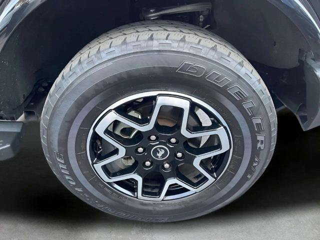 Certified 2023 Ford Bronco Outer Banks AWD/4WD image 36