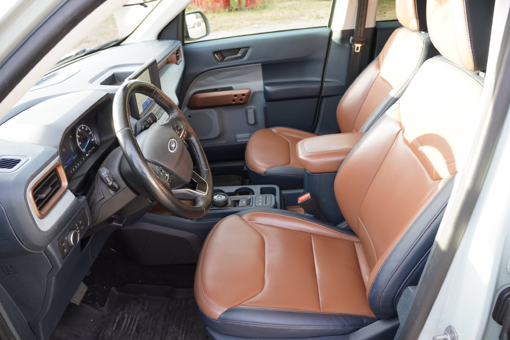 Certified 2022 Ford Maverick Lariat w/ Lariat Luxury Package FWD image 4