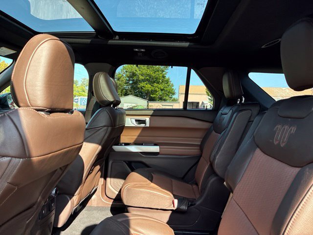 Certified 2022 Ford Explorer King Ranch w/ Class IV Trailer Tow Package AWD/4WD image 23