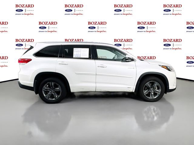 Used 2017 Toyota Highlander Limited Platinum image 9