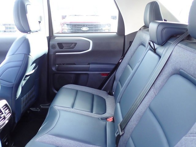 Certified 2024 Ford Bronco Sport Outer Banks w/ Tech Package image 17