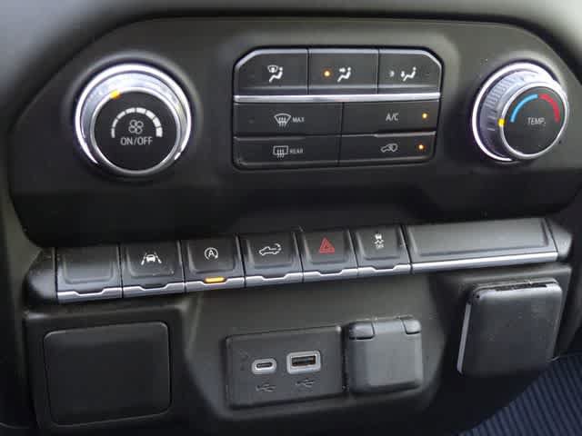 Used 2022 Chevrolet Silverado 1500 Custom AWD/4WD image 22