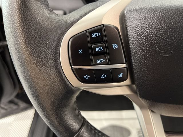 Certified 2024 Ford Explorer XLT w/ Equipment Group 202A RWD image 19