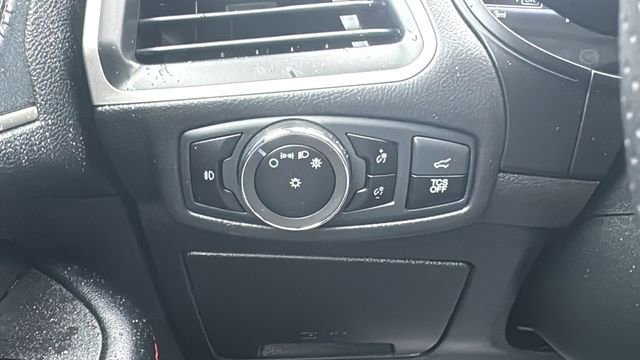 Certified 2023 Ford Edge ST-Line image 17