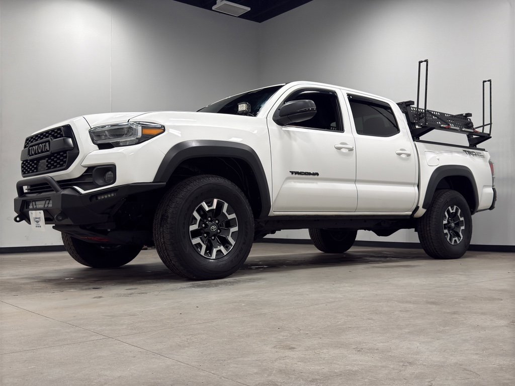 Used 2021 Toyota Tacoma TRD Off-Road image 4