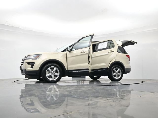 Certified 2018 Ford Explorer XLT w/ Equipment Group 202A FWD image 54