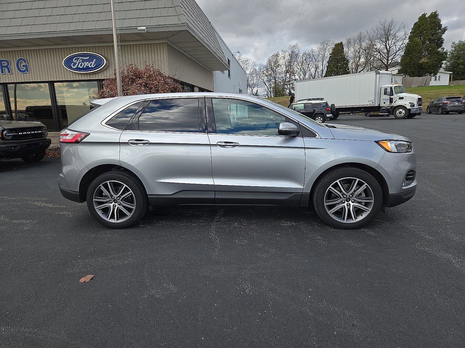 Certified 2024 Ford Edge Titanium w/ Equipment Group 301A image 5