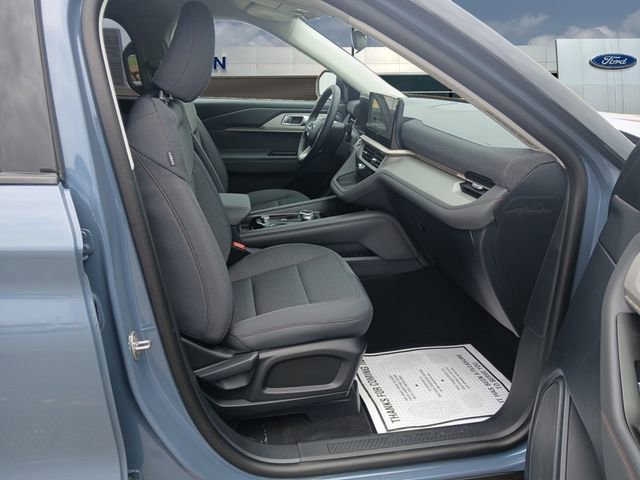 Certified 2026 Ford Explorer Active RWD image 15