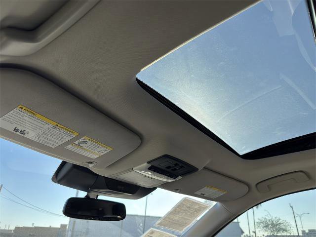 Used 2022 Nissan Pathfinder SL w/ SL Premium Package image 19