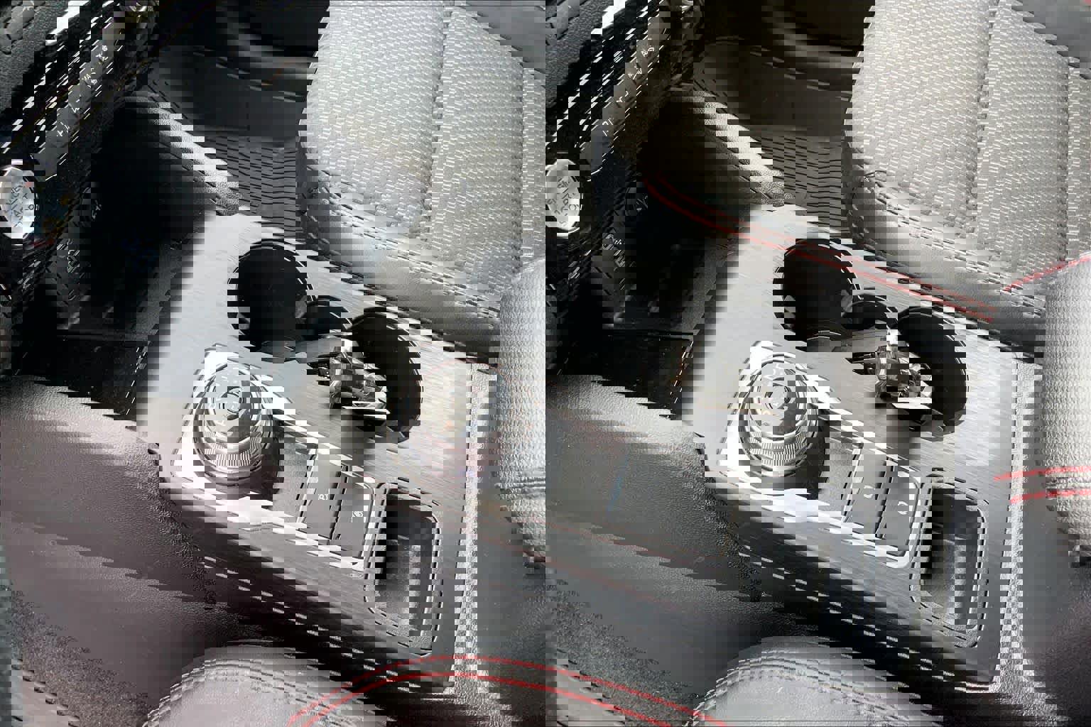 Certified 2023 Ford Escape ST-Line Elite AWD/4WD image 16