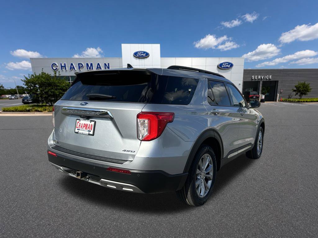 Certified 2022 Ford Explorer XLT w/ Equipment Group 202A AWD/4WD image 5