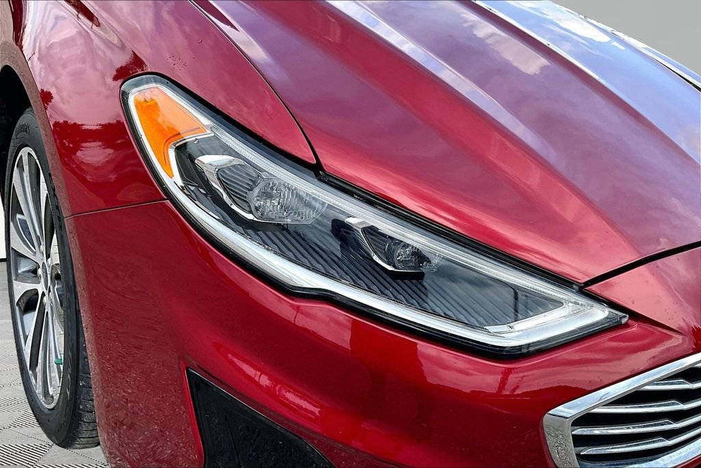 Certified 2019 Ford Fusion SEL AWD/4WD image 29
