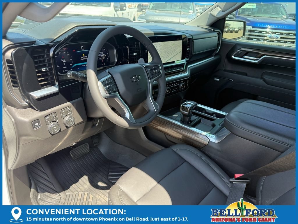 Used 2026 Chevrolet Silverado 1500 LT Trail Boss w/ LT Trail Boss Premium Package AWD/4WD image 7