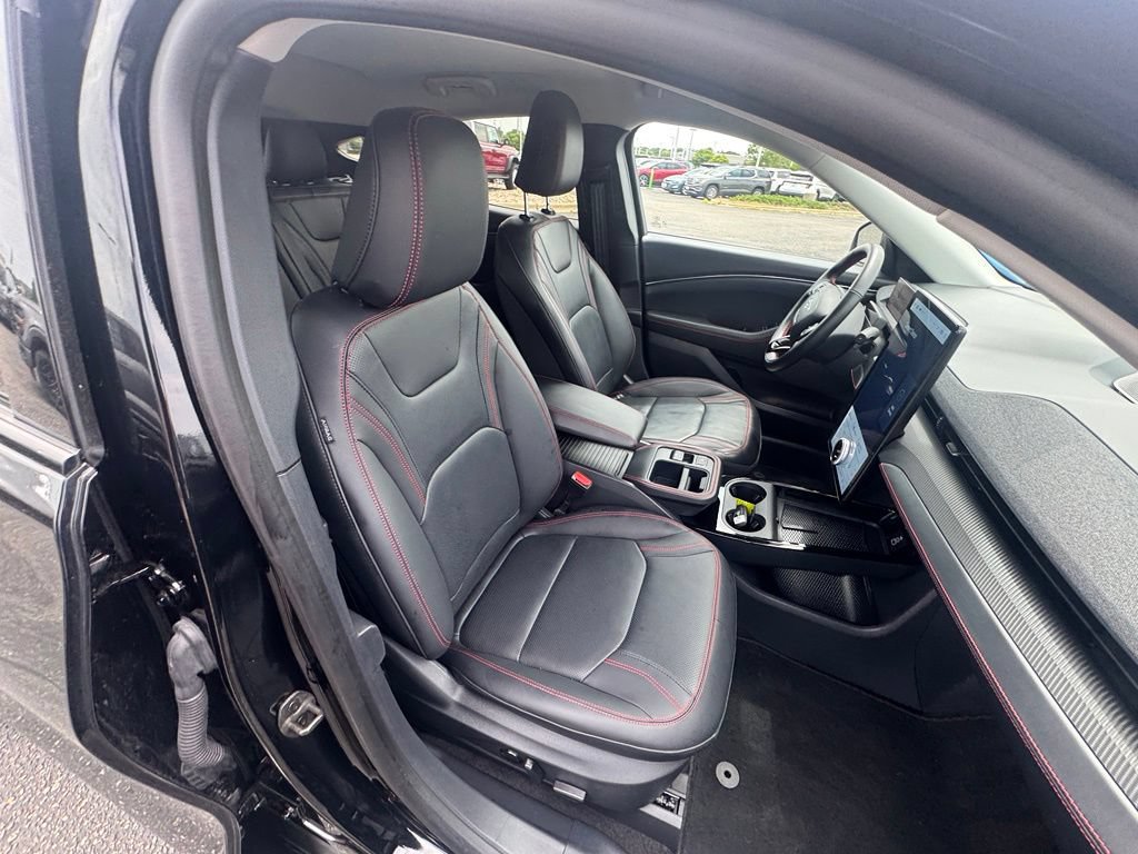 Certified 2025 Ford Mustang Mach-E Premium w/ Sport Appearance Package AWD/4WD image 16