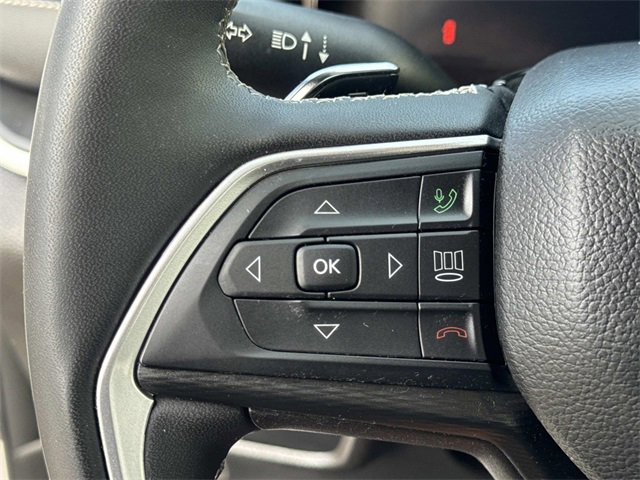 Used 2023 Jeep Grand Cherokee L Laredo image 9