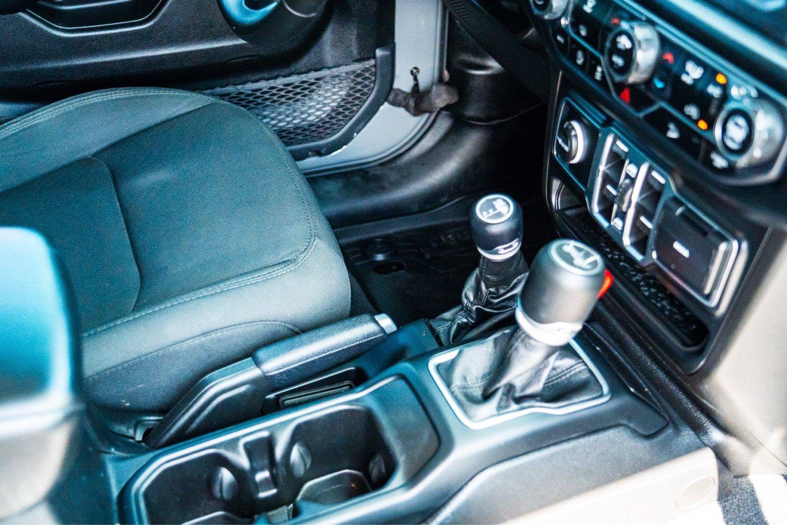 Used 2021 Jeep Wrangler Unlimited Sport AWD/4WD image 28