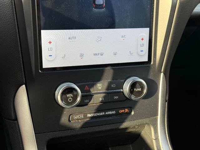 Certified 2024 Ford Edge SEL AWD/4WD image 17