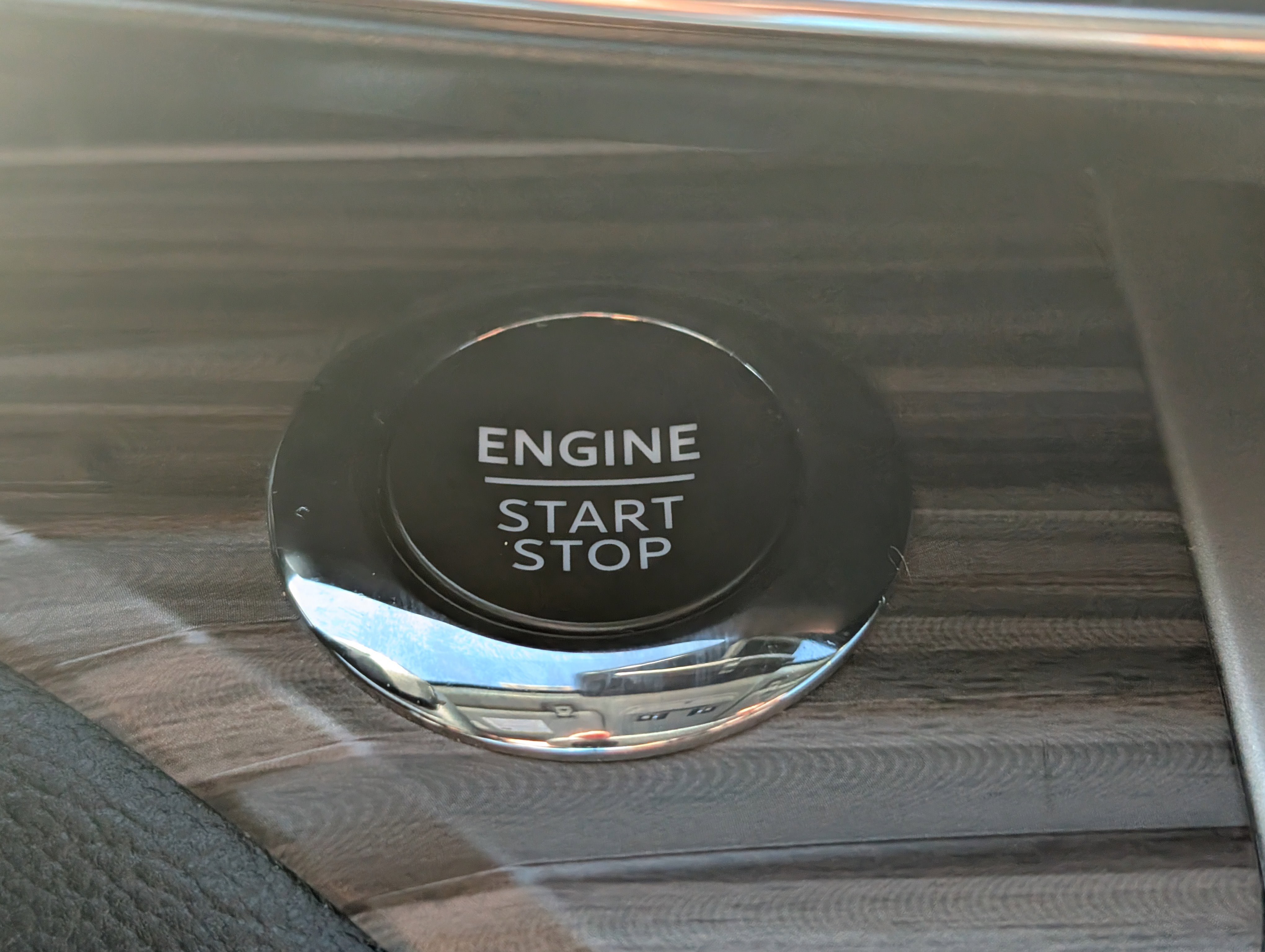 Certified 2023 Ford Explorer XLT w/ Equipment Group 202A image 29