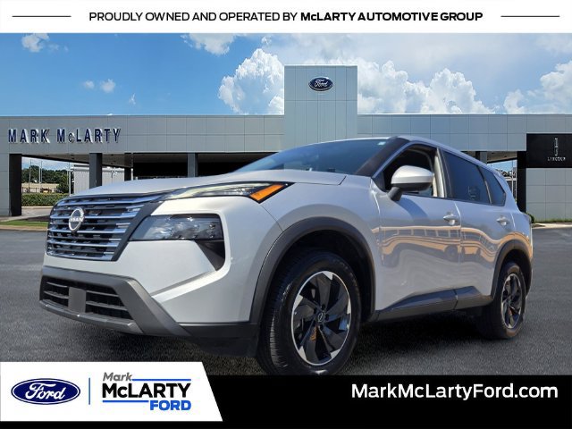 Used 2025 Nissan Rogue SV