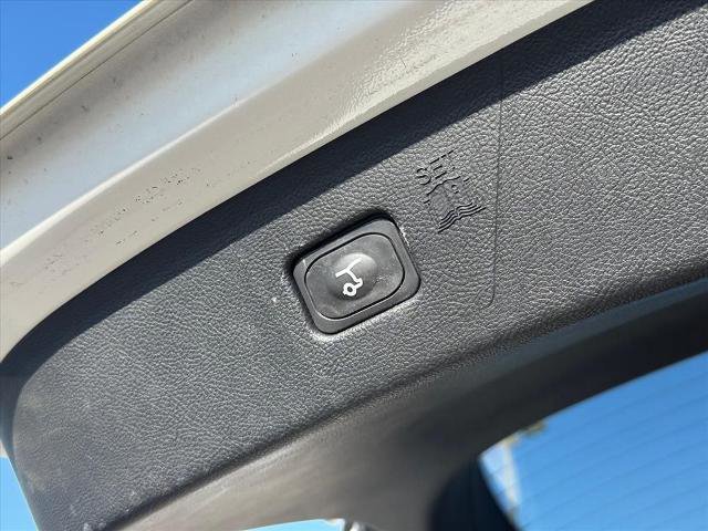 Certified 2024 Ford Edge ST-Line w/ Class II Trailer Tow Package image 7