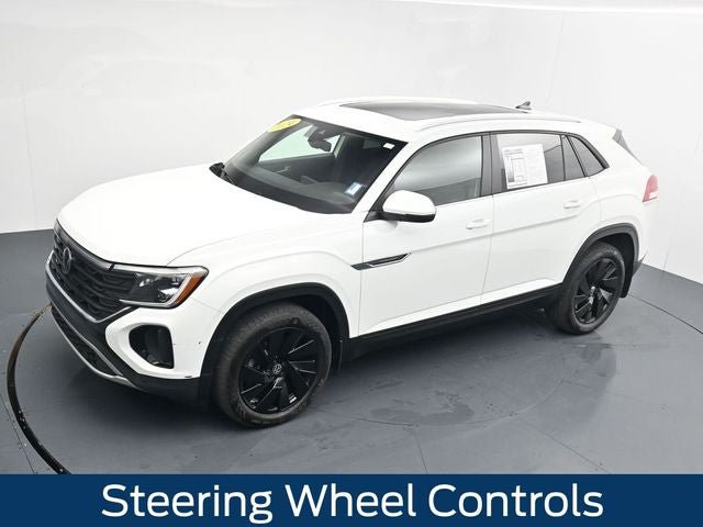 Used 2024 Volkswagen Atlas Cross Sport SE AWD/4WD image 21