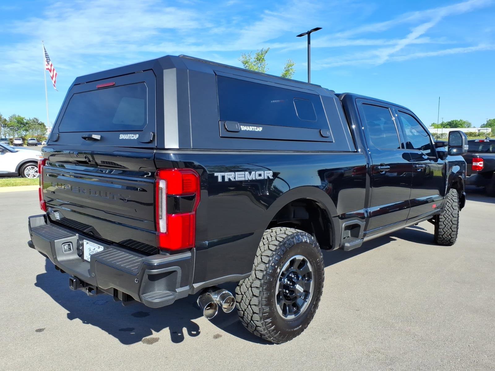 Certified 2026 Ford F250 Platinum w/ Tremor Off-Road Package AWD/4WD image 3