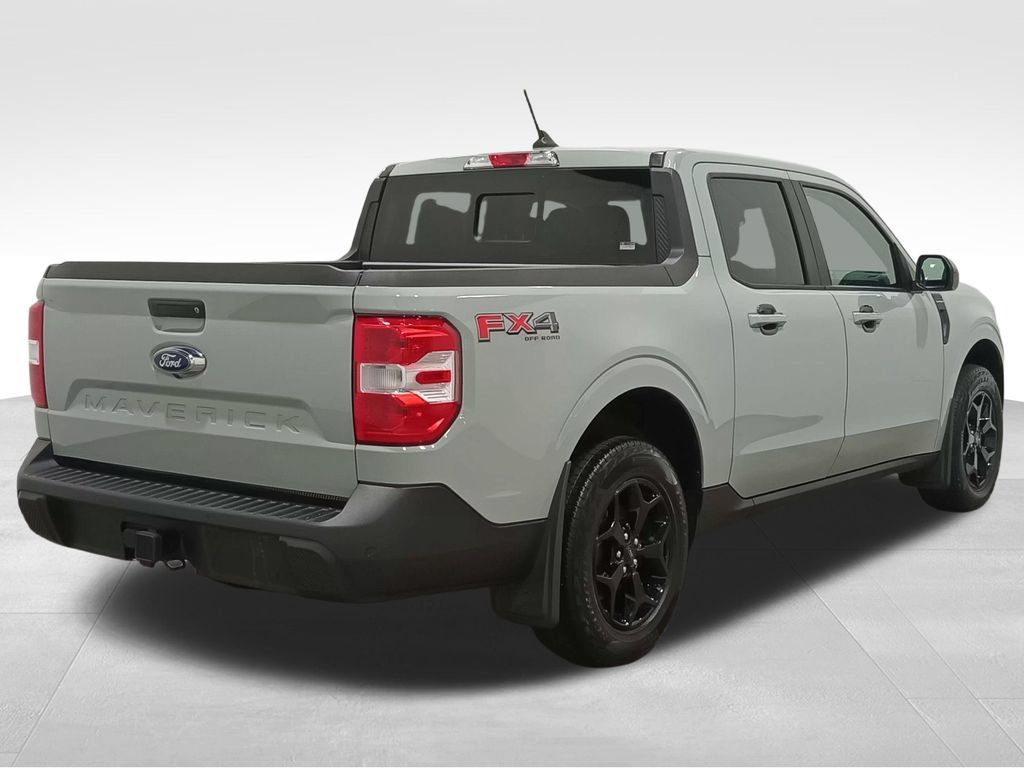 Certified 2024 Ford Maverick Lariat w/ FX4 Off-Road Package AWD/4WD image 3
