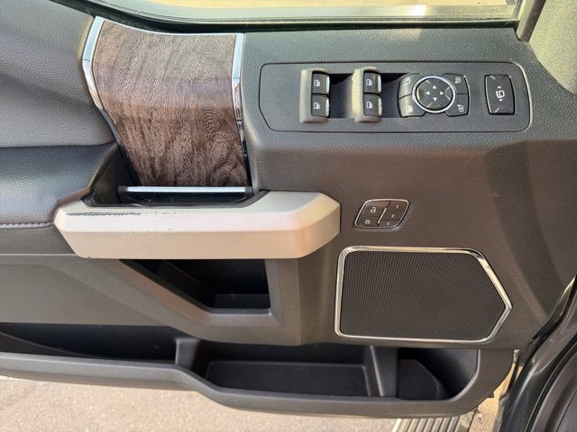 Certified 2019 Ford F350 Lariat w/ Lariat Ultimate Package image 13