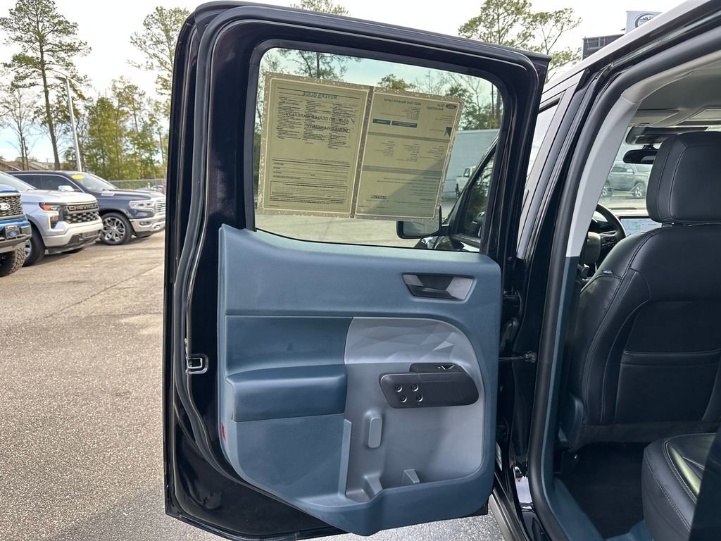 Certified 2023 Ford Maverick Lariat w/ Lariat Luxury Package image 30