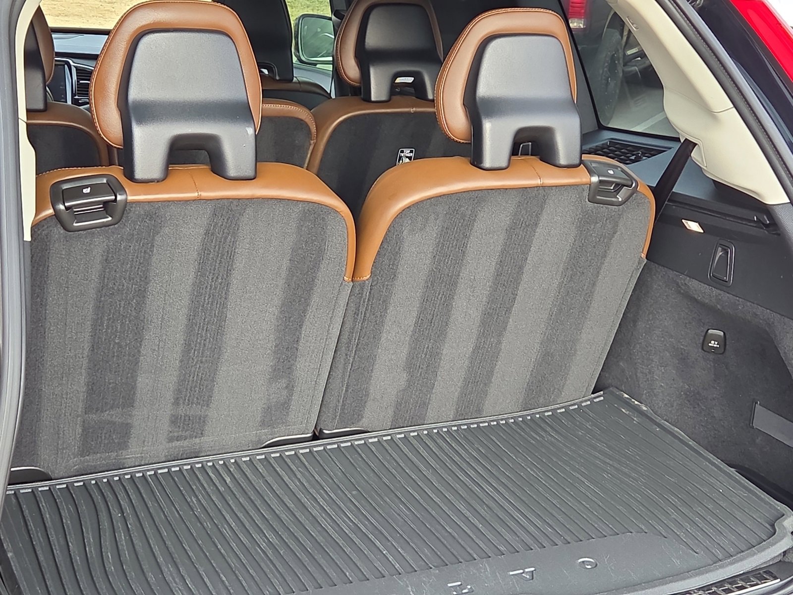 Used 2019 Volvo XC90 T6 Inscription w/ Protection Package Premier image 8