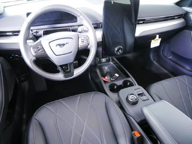 Certified 2023 Ford Mustang Mach-E Select AWD/4WD image 3