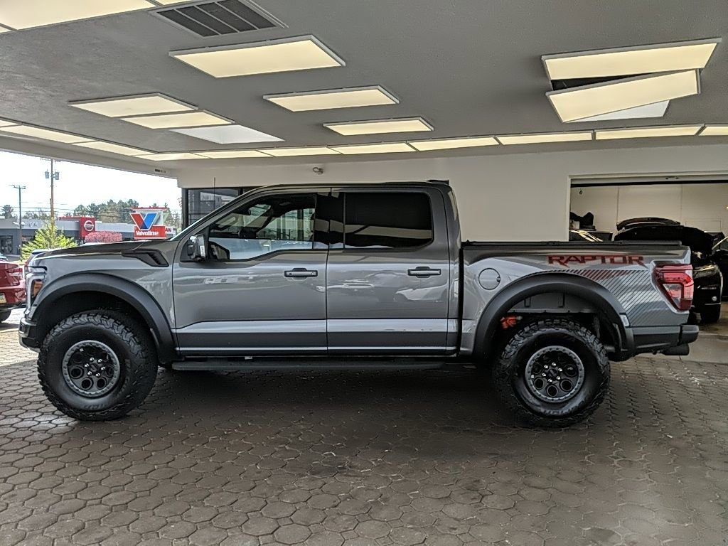 Certified 2025 Ford F150 Raptor AWD/4WD image 9