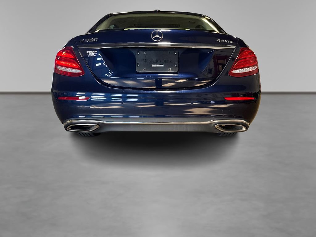 Used 2018 Mercedes-Benz E 300 4MATIC image 16