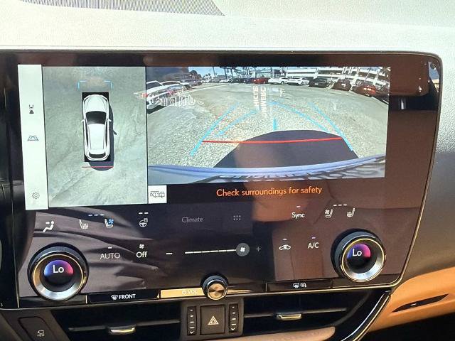 Used 2026 Lexus NX 450h+ AWD w/ Luxury Package image 32