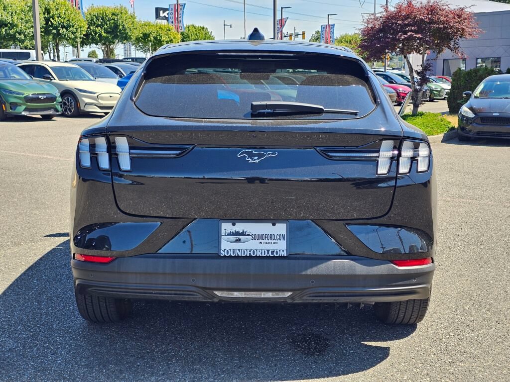 Certified 2025 Ford Mustang Mach-E Select AWD/4WD image 4