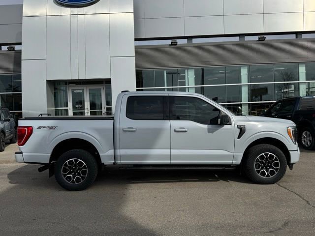 Certified 2021 Ford F150 XLT w/ Equipment Group 302A High image 4